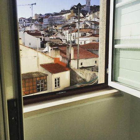 Pequeno Hostel Studio Lissabon Buitenkant foto